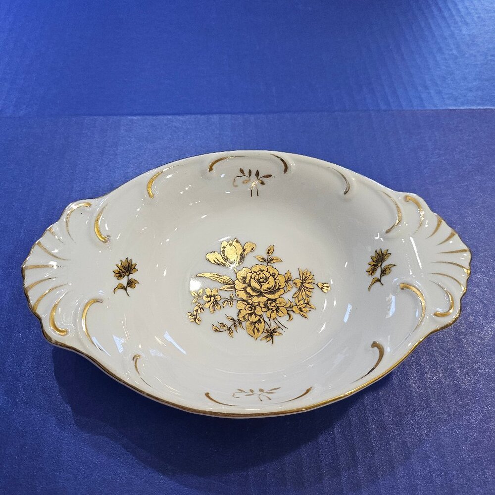 Mid Century Kaduga Gold Gilt Oval Serving Dish, Japan, Decorative Dish